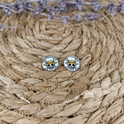 Pendientes pequeños One Piece