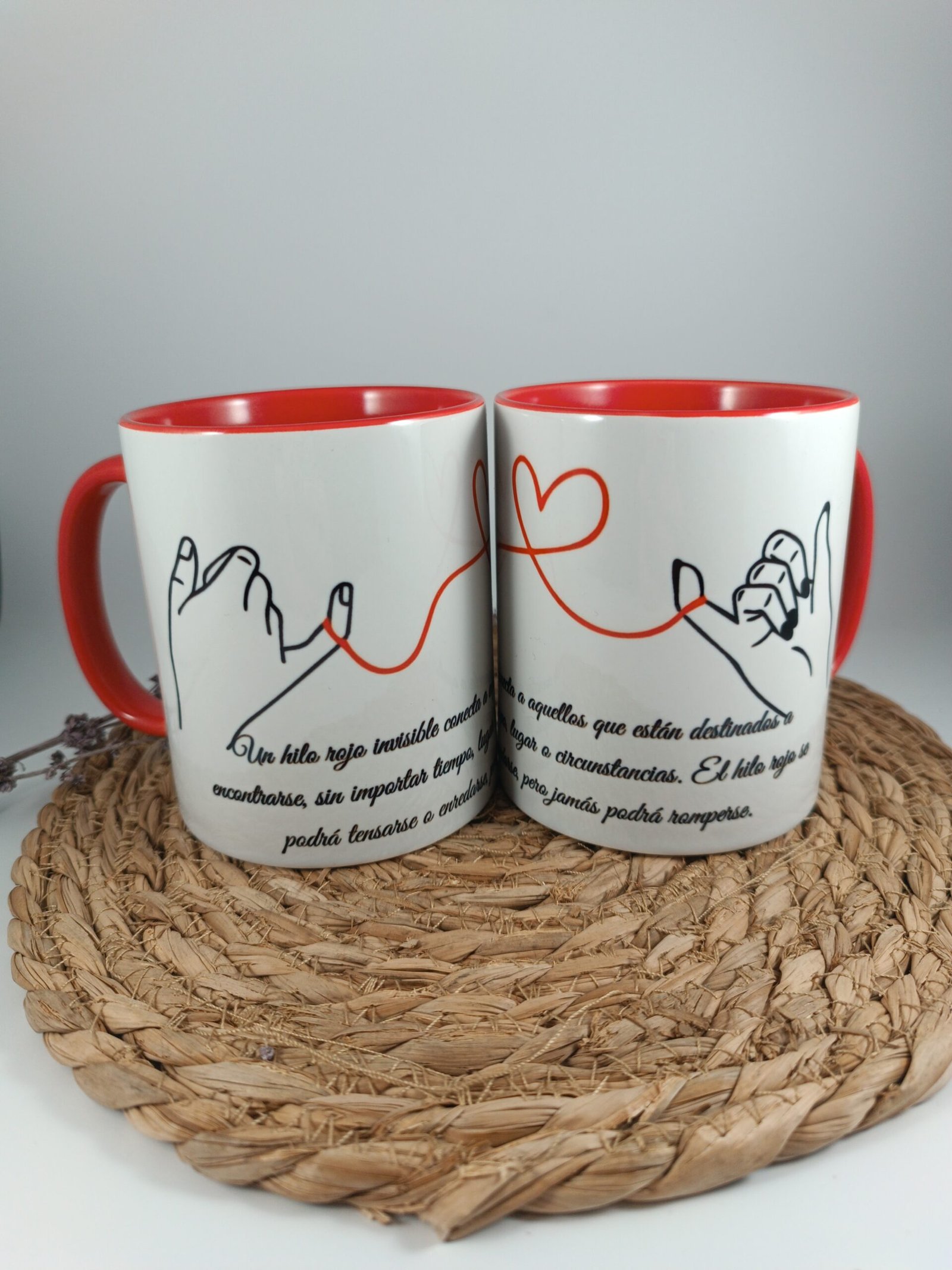 Tazas hilo rojo del destino